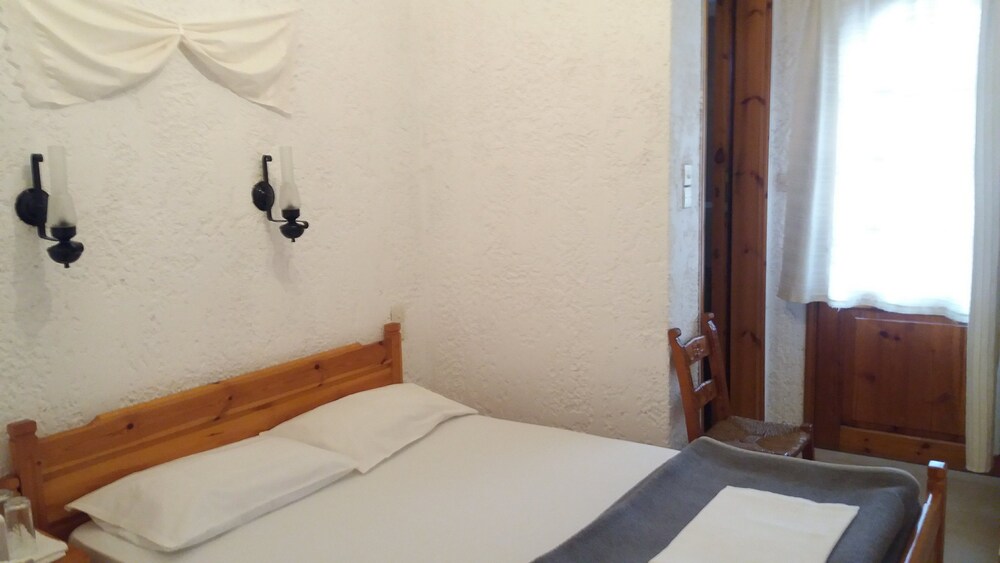 Hotel Maria — Keratsini — photo 4