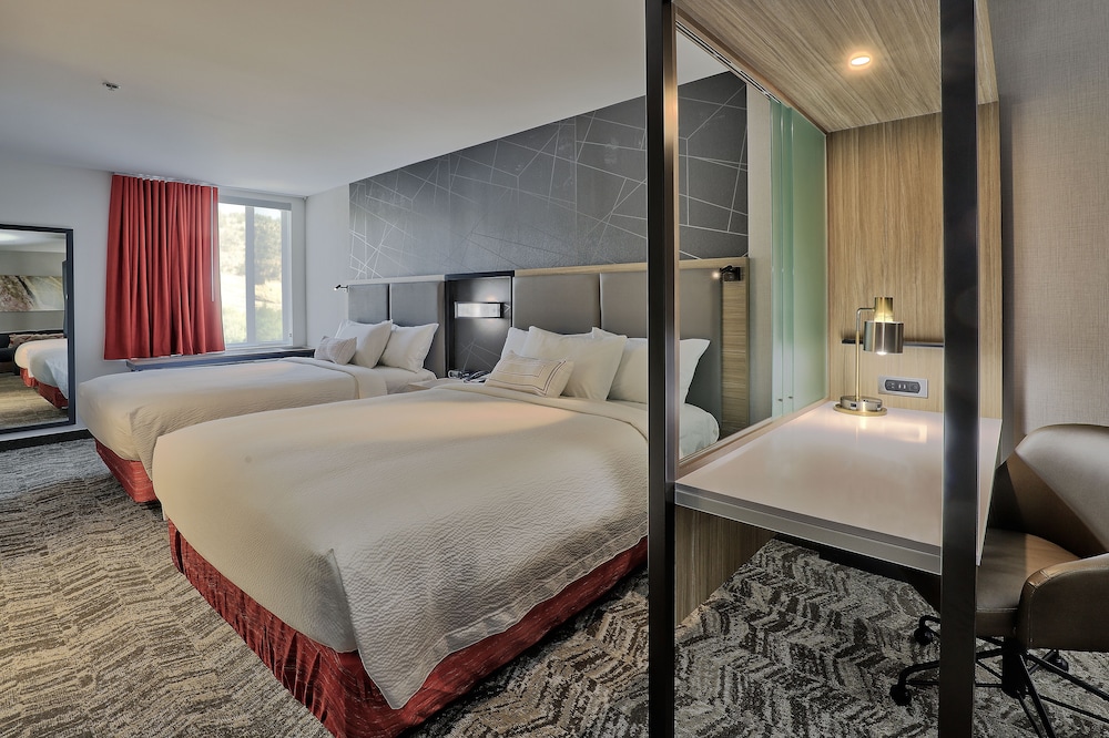 Springhill Suites by Marriott Durango - photo 7