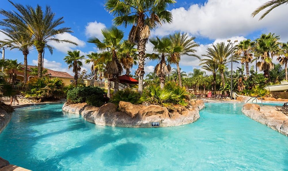 Maria's Regal Palms Resort Townhouse - photo 13