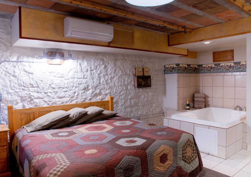 Stone Mill Hotel & Suites - photo 51