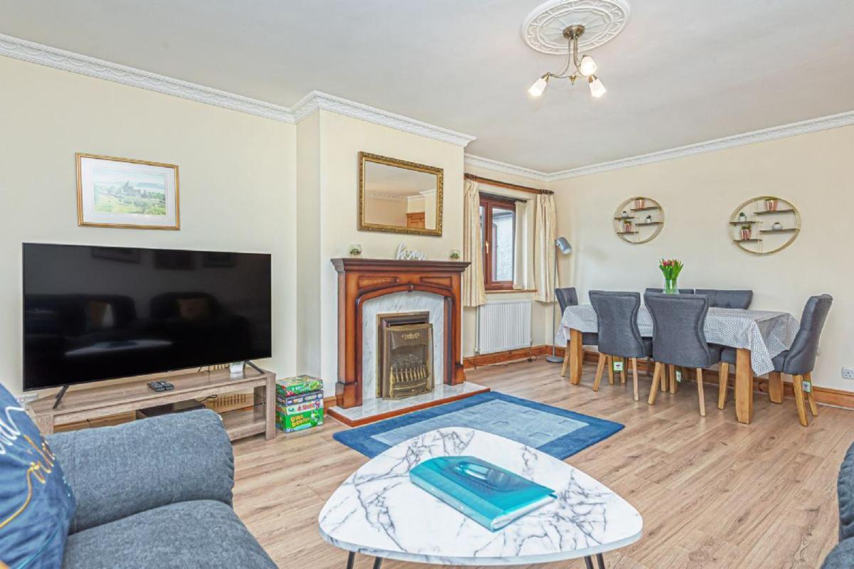 Simdde Wen in Beaumaris, United Kingdom