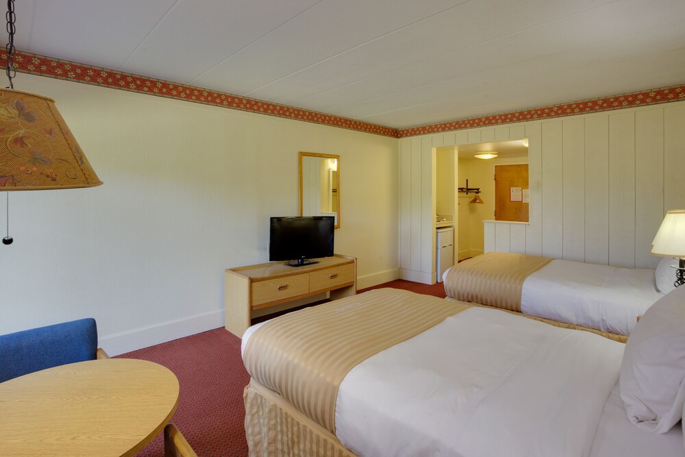 Salt Fork Lodge and Conference Center - photo 3