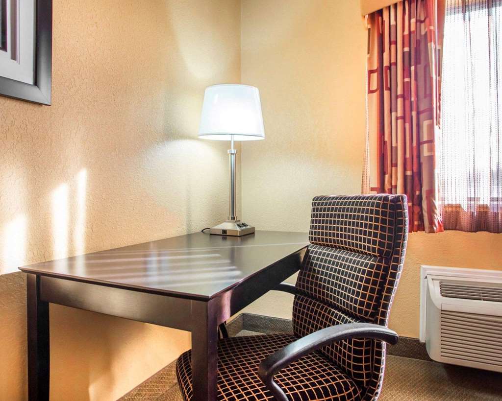 Quality Inn & Suites Kimberly Appleton East - photo 9