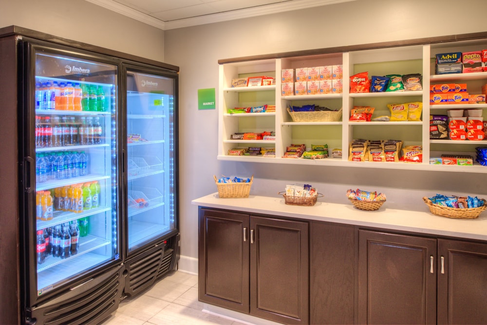 Holiday Inn Belcamp Aberdeen Area by IHG - photo 64
