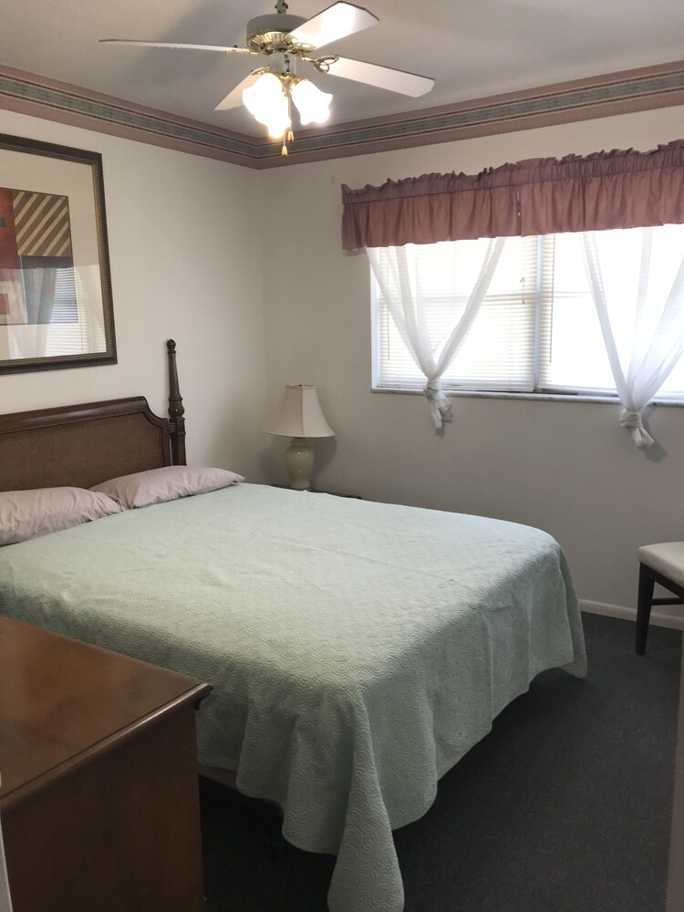 Echo Sails Motel - photo 41
