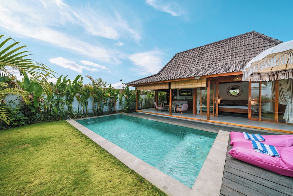 Villa Sejaki — 4-Star Luxury Hotel in Bali, Indonesia