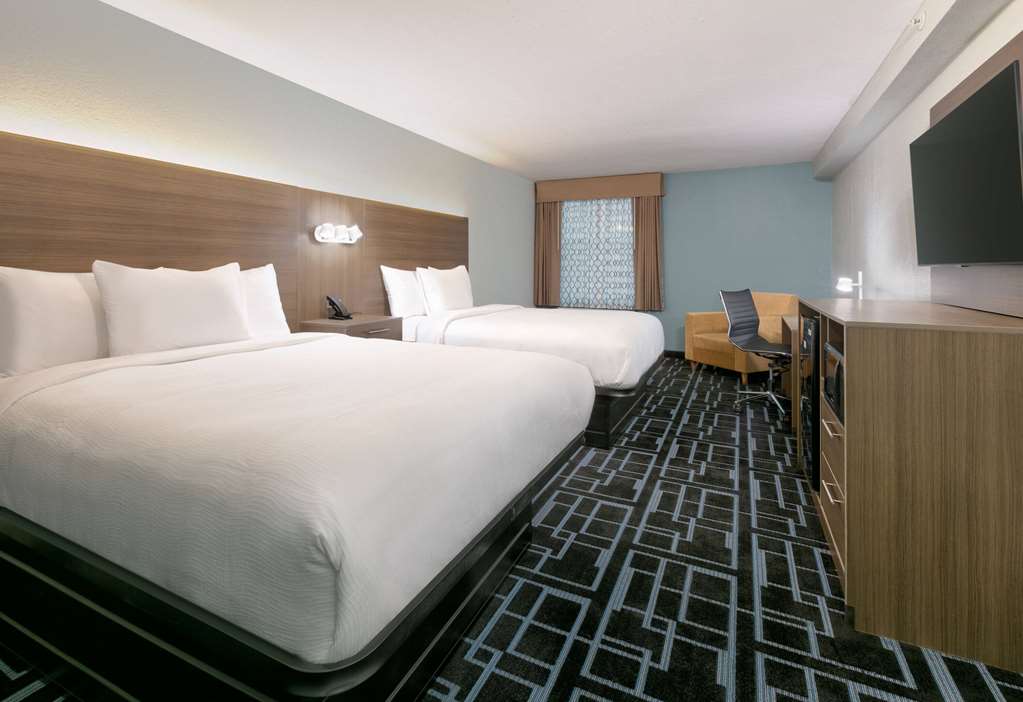 Baymont by Wyndham Chattanooga Eastridge - photo 26