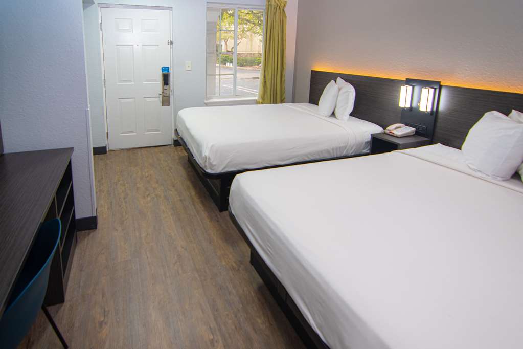 Studio 6 Extended Stay Coral Springs FL Fort Lauderdale - photo 36