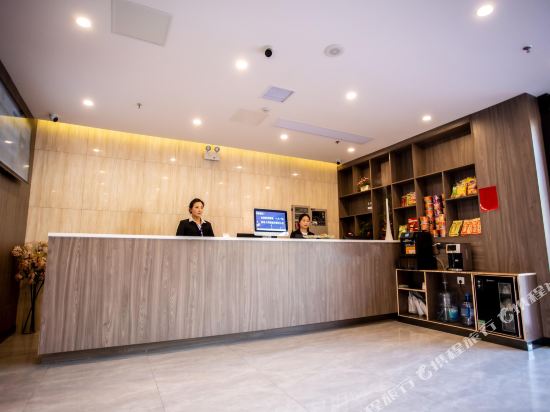 Shuaixun hotel in Yichuan Chengguanzhen, People's Republic of China