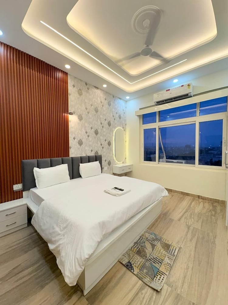 Trovero Suites - last minute hotel in Greater Noida