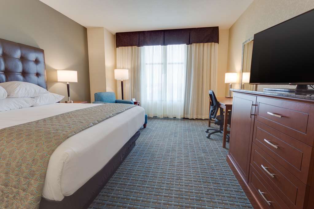 Drury Plaza Hotel St. Louis St. Charles - photo 9