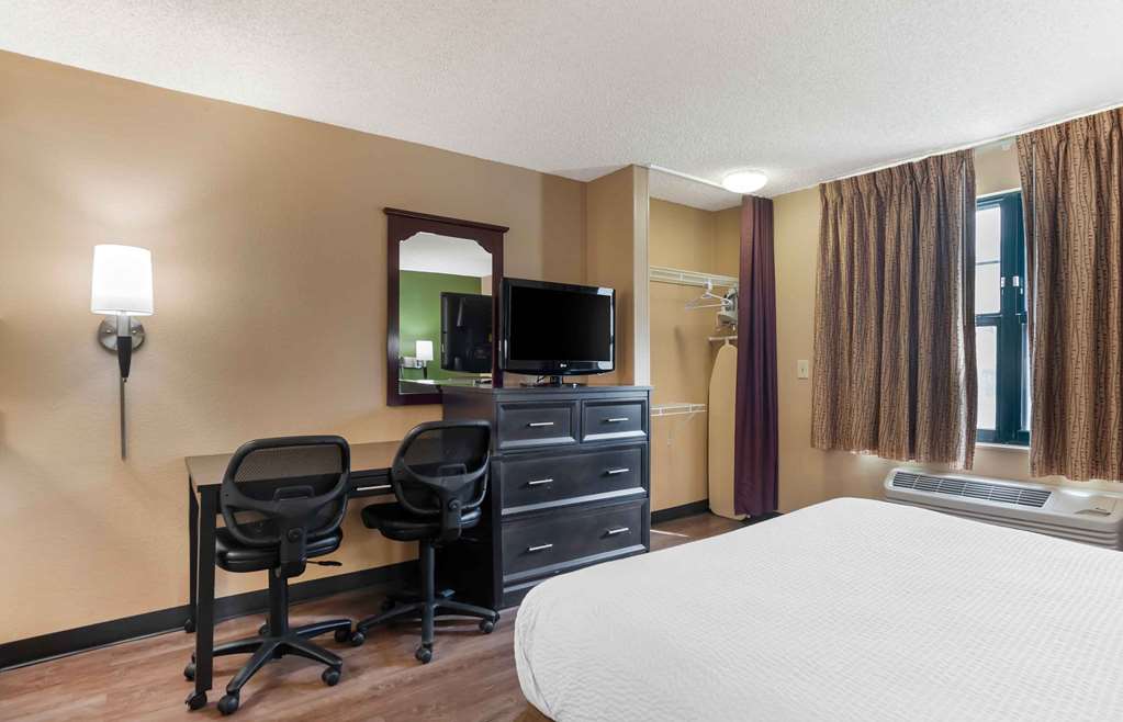 Extended Stay America San Diego Hotel Circle - photo 14