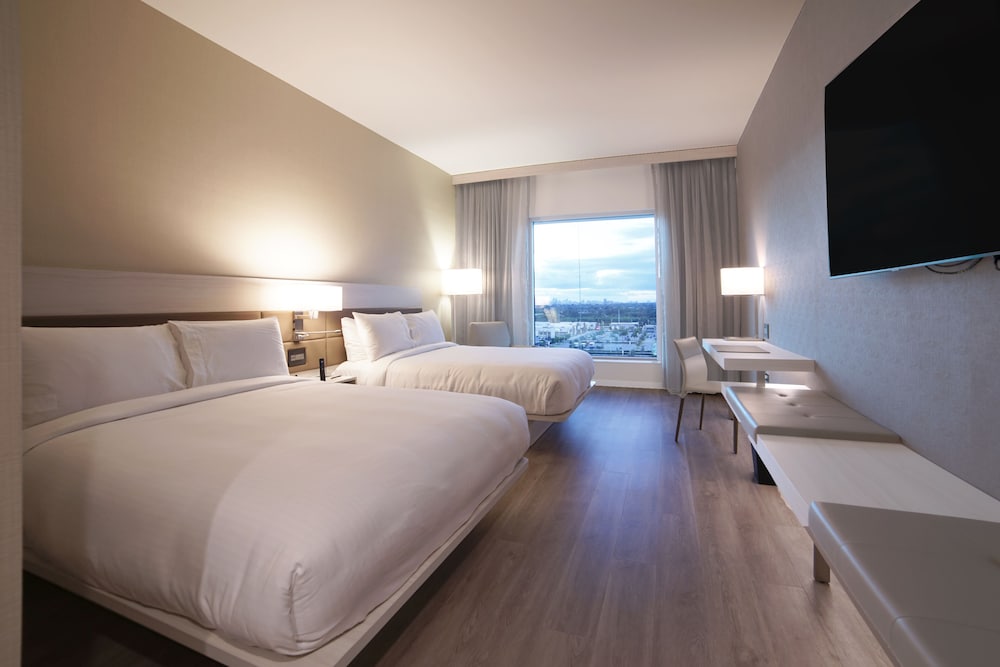 AC Hotel by Marriott Fort Lauderdale Airport - photo 11