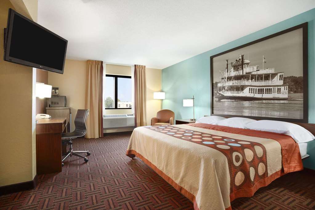 Super 8 by Wyndham Alton - photo 30