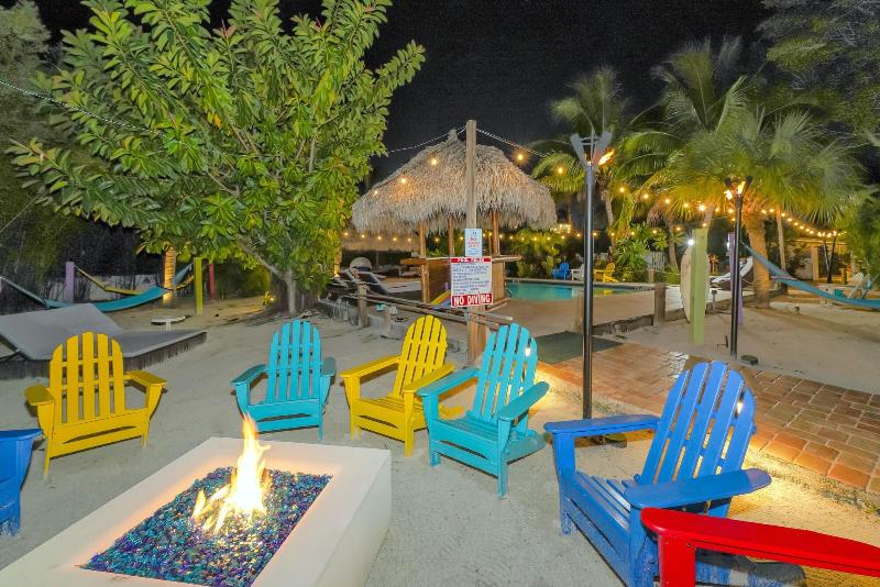 Siesta Key Palms Resort - photo 16