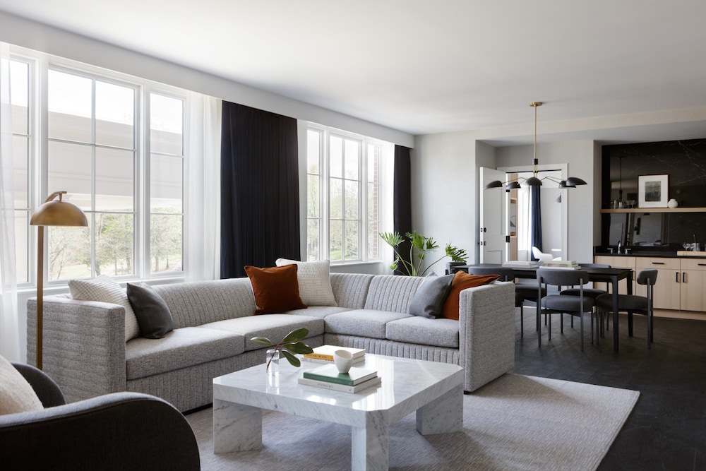 Kimpton The Forum Hotel by IHG - photo 23