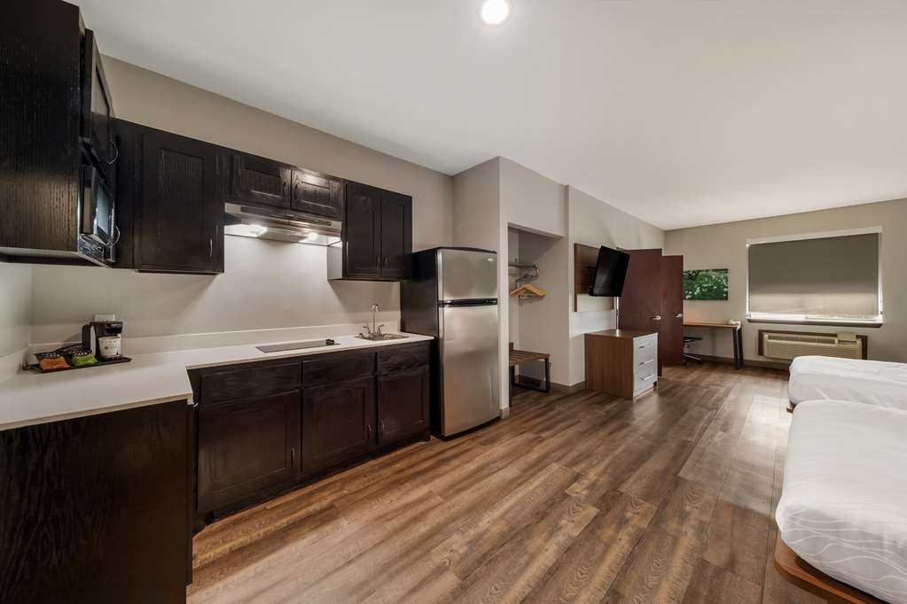Best Western Bowie Inn & Suites - photo 29
