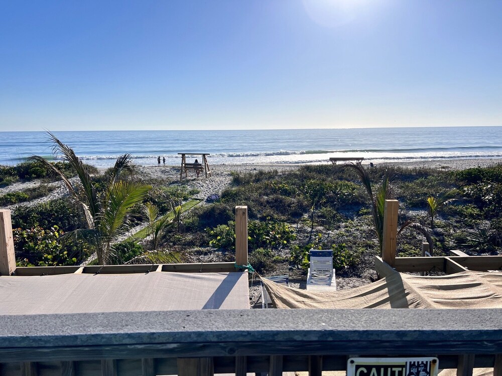 Anthony's on the Beach - photo 22