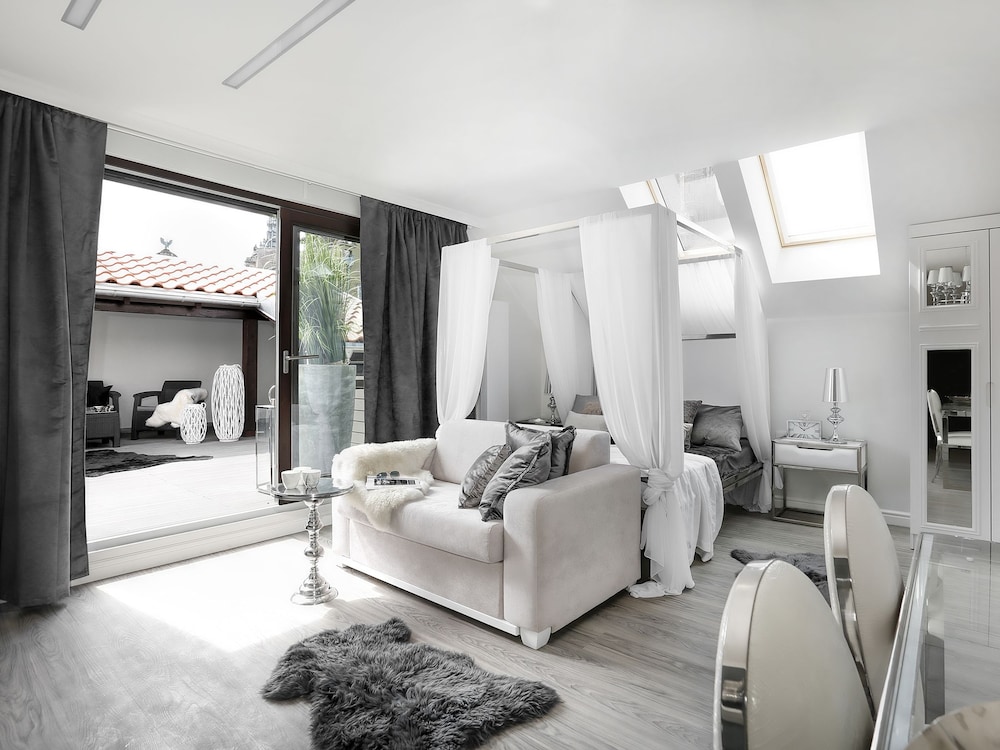 Sweet Suite Apart — 4-Star Luxury Hotel in Gdansk, Poland