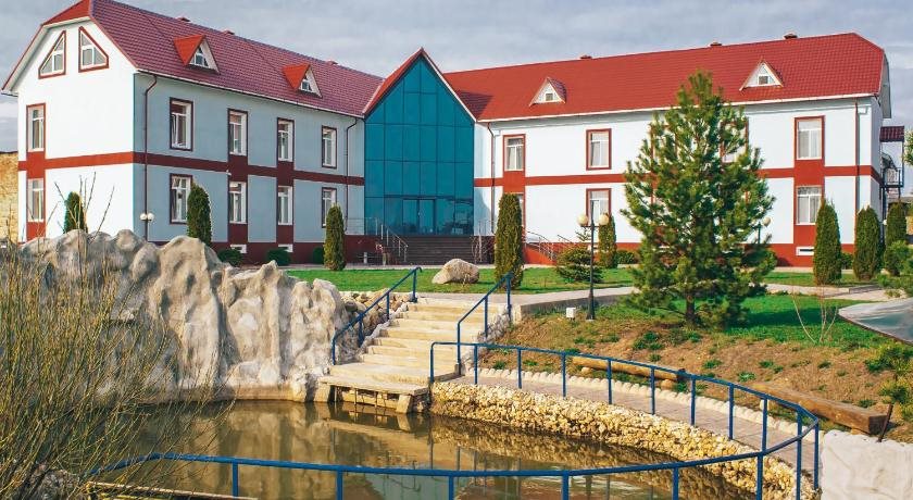 Amfora Hotel — hotel in Vyaz'ma