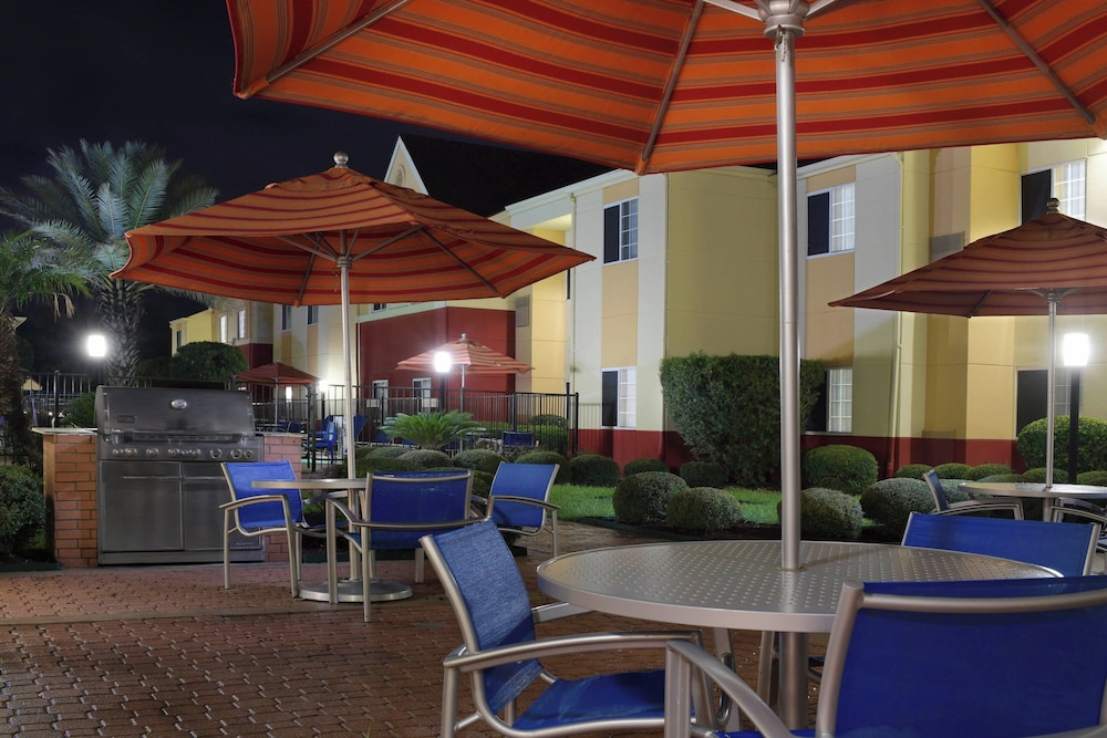 TownePlace Suites by Marriott Lake Jackson Clute - photo 18