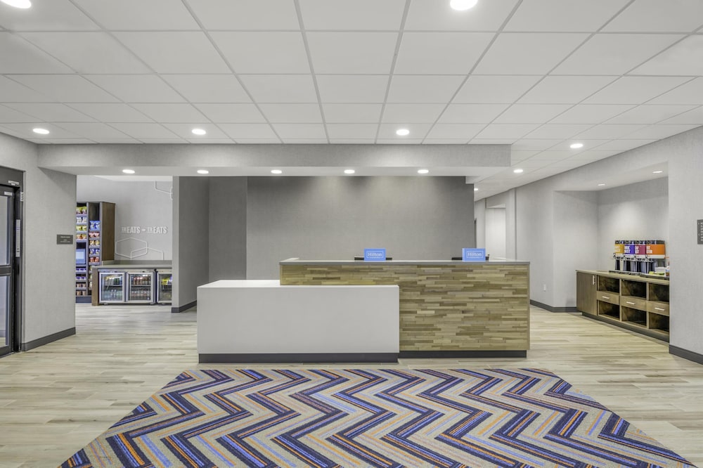 Hampton Inn & Suites by Hilton Decatur - photo 5