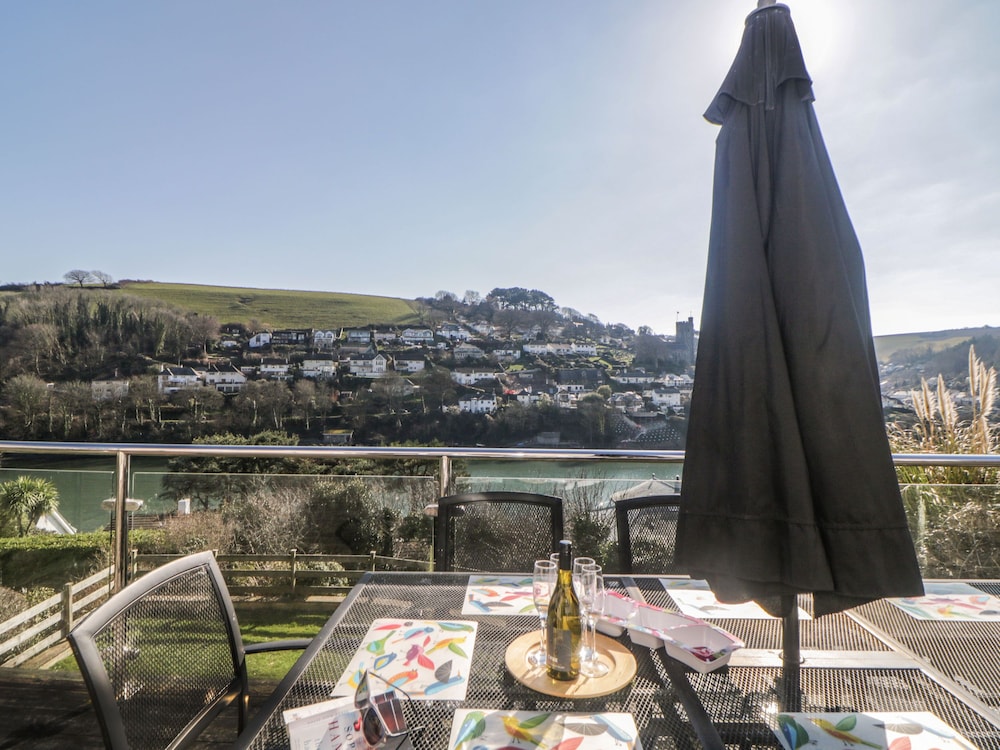 Estuary View - last minute hotel in Plymouth