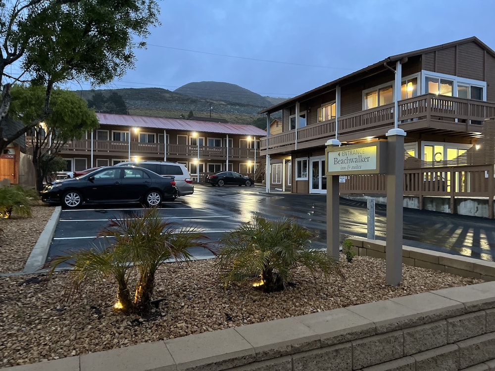 Beachwalker Inn and Suites - featured photo