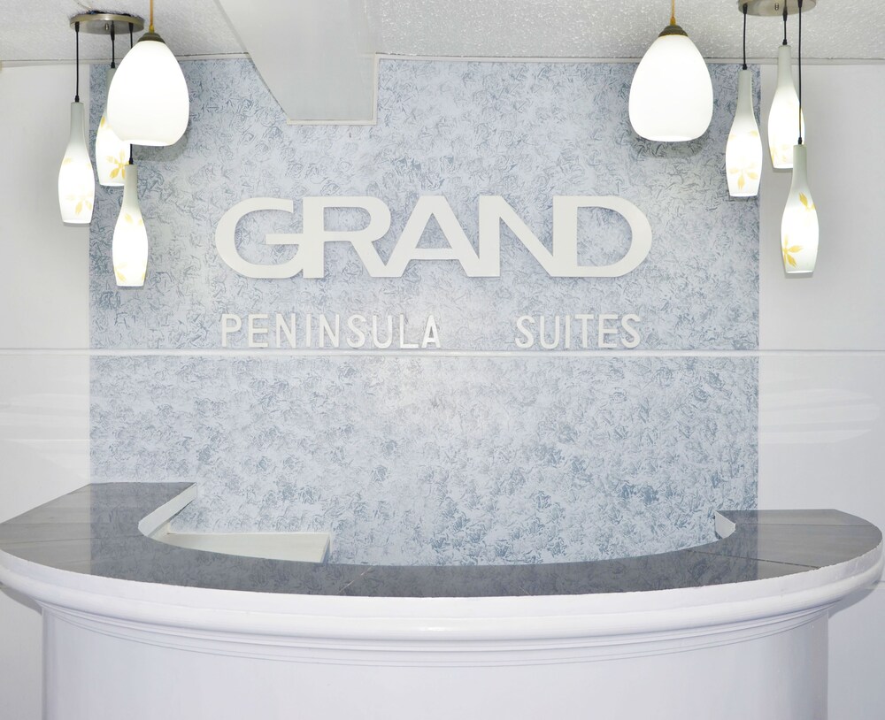 Grand Peninsula Suites — Balanga — photo 4