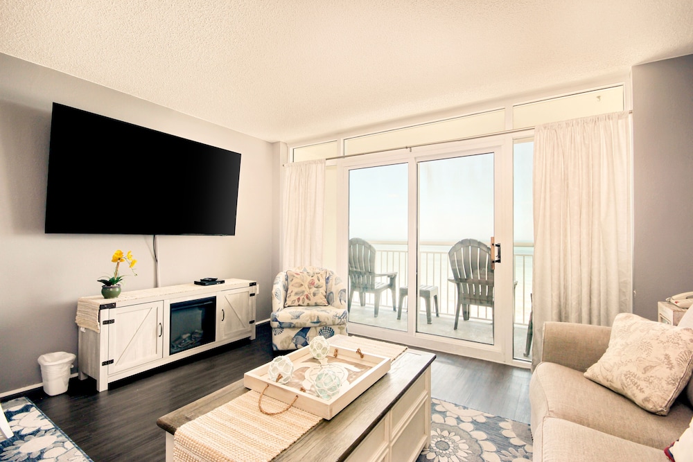 Bay Watch Resort & Conference Center - photo 42