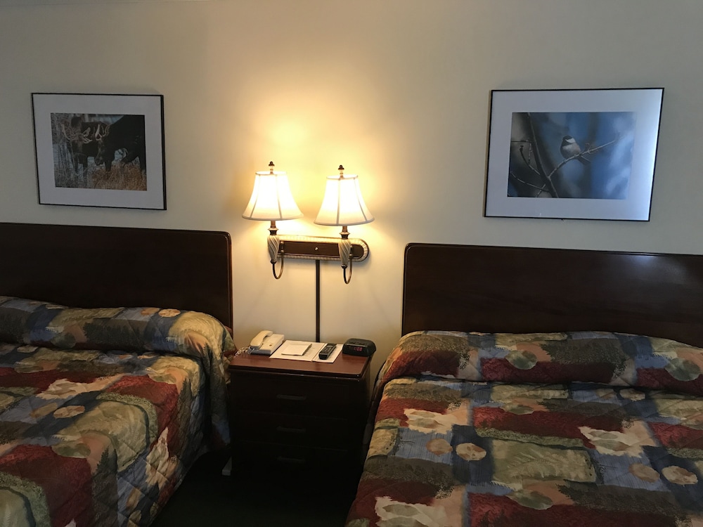 Baxter Park Inn - photo 4