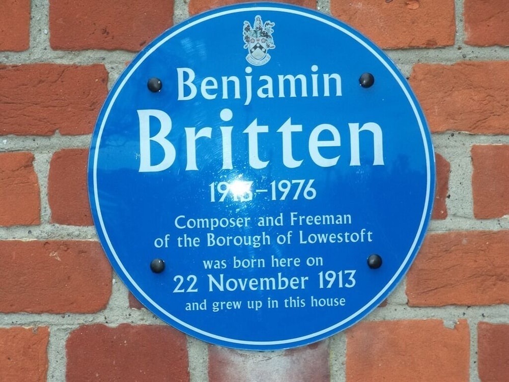 Britten House — 4-Star Luxury Hotel in Lowestoft, United Kingdom
