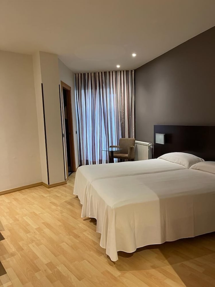 Hotel Bruc — hotel in Barcelona