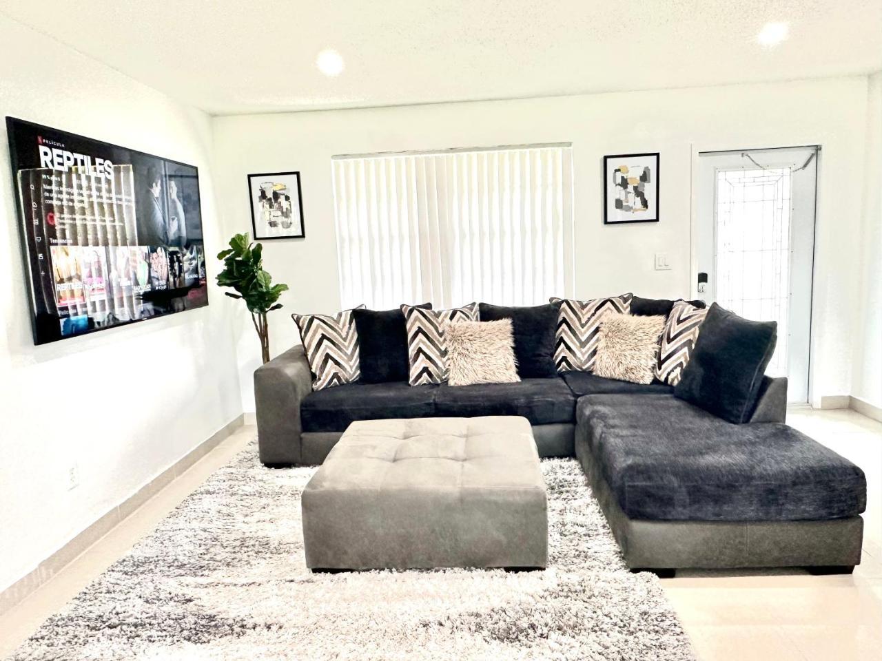 BOOK ME 3mins Hard Rock Stadium — hotel in Miami Gardens