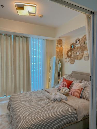 The Sandscape Suite — 5-Star Luxury Hotel in Manila, Philippines