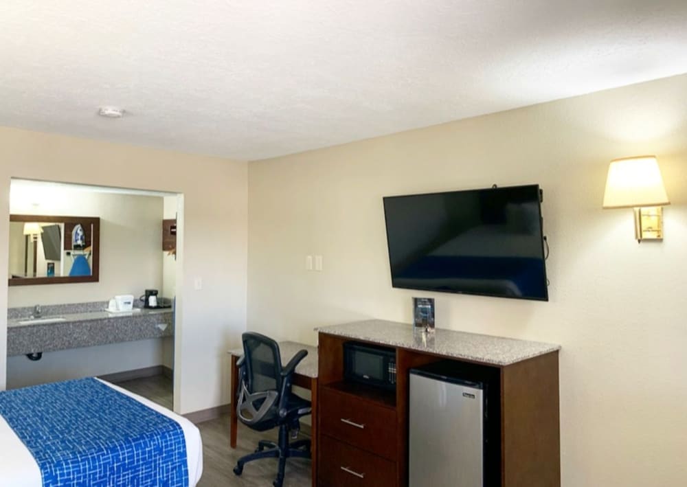 Travelodge by Wyndham Cedar City - photo 16