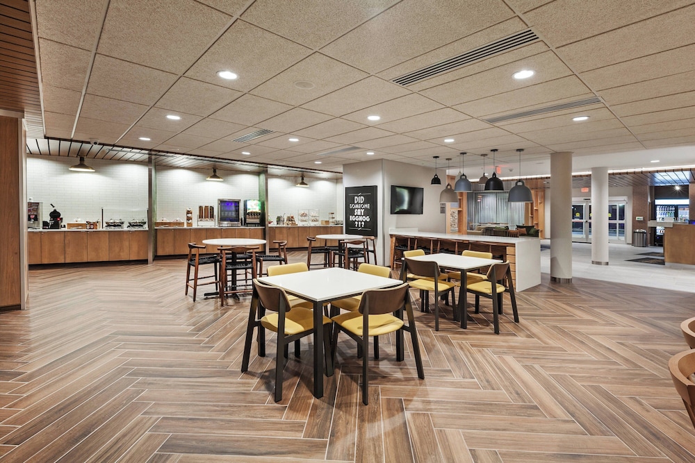 Fairfield Inn & Suites by Marriott Tulsa Catoosa - photo 31
