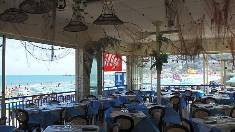Hotel Incanto — hotel in Peschici