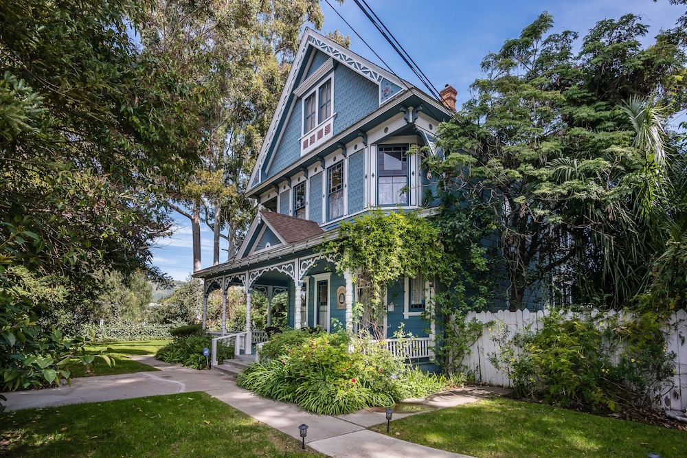 Kaleidoscope Inn & Gardens - featured photo