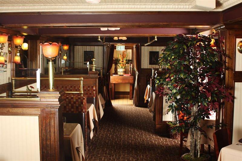 Saddleback Inn at Lake Arrowhead - photo 19