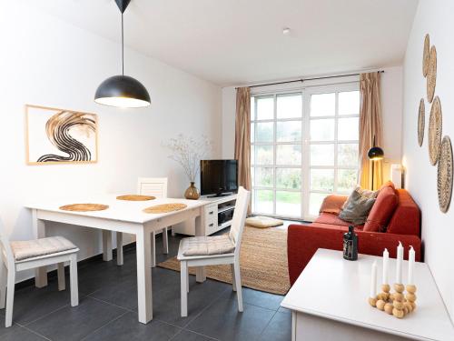 Residenz am Balmer See BS 35 mit Wellnessbereich — 4-Star Luxury Hotel in Seebad Bansin, Germany
