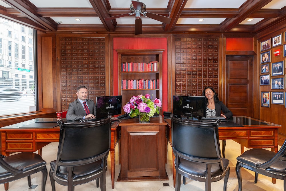 Fitzpatrick Manhattan Hotel — 4-Star Luxury Hotel in New York City, United States