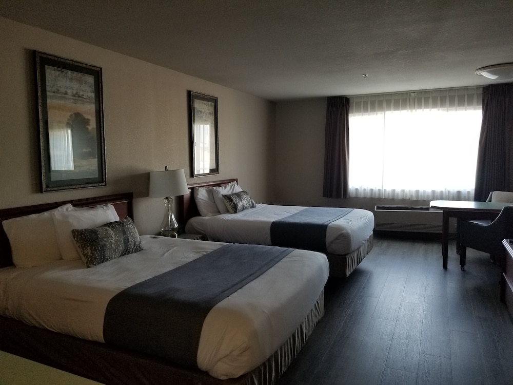 Shilo Inn Suites Salem - photo 5