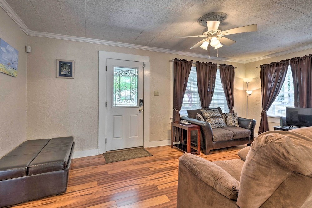 Cozy Gulfport Home Walk to Beach Marina and Casino - photo 14