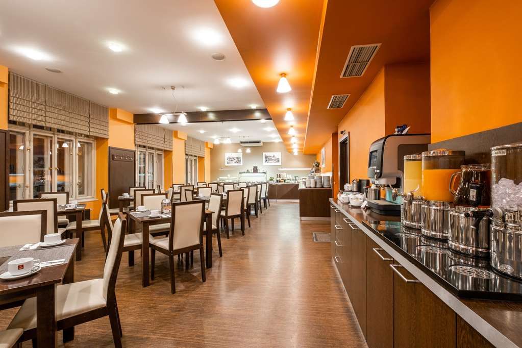 מזון ומשקאות