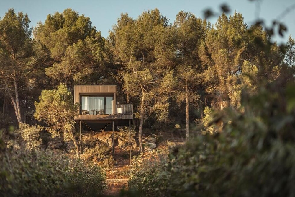 Les Cabanes de l Oller — hotel in Manresa