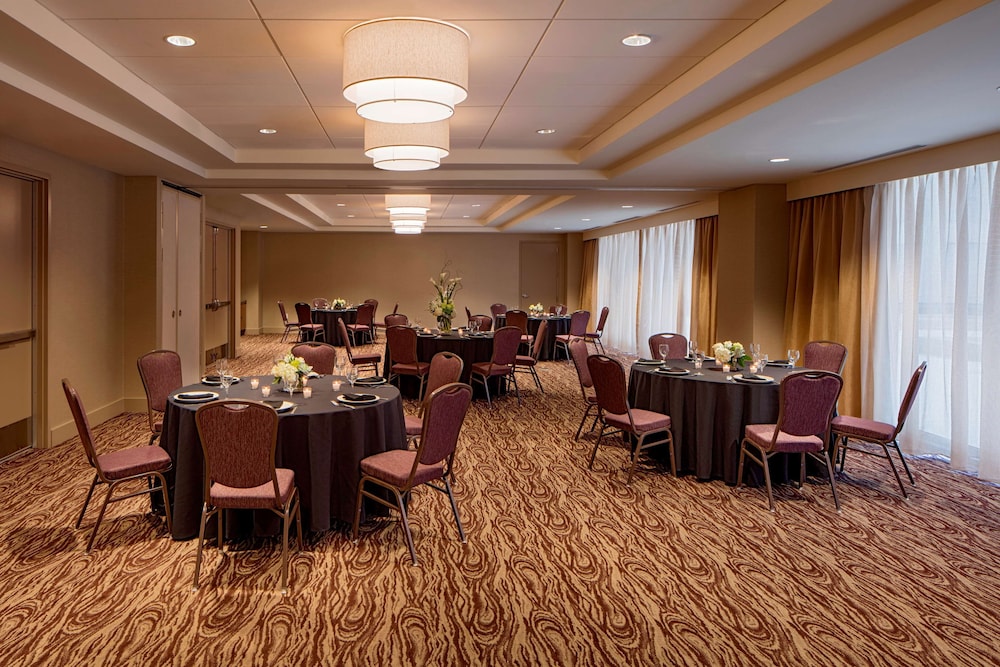 Hilton Garden Inn Downtown Dallas - photo 71