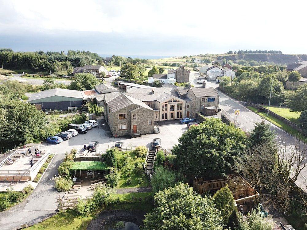 Grains Bar Hotel in Oldham, United Kingdom