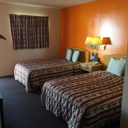 Avalon Motel - photo 14