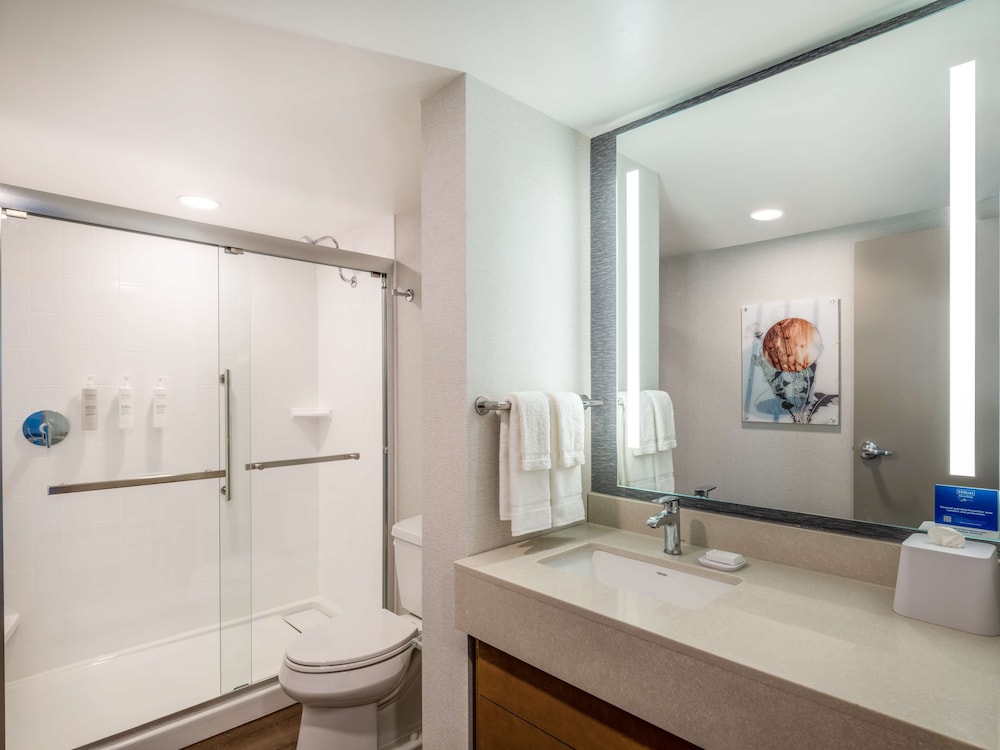 Homewood Suites by Hilton Toledo Downtown - photo 37